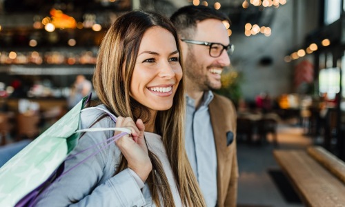 couple shopping